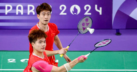 Yonex Nanoflare 800 pro Unstrung Badminton Racket